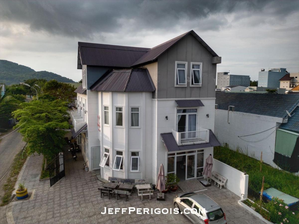 Отель Sele House Хатьен Экстерьер фото